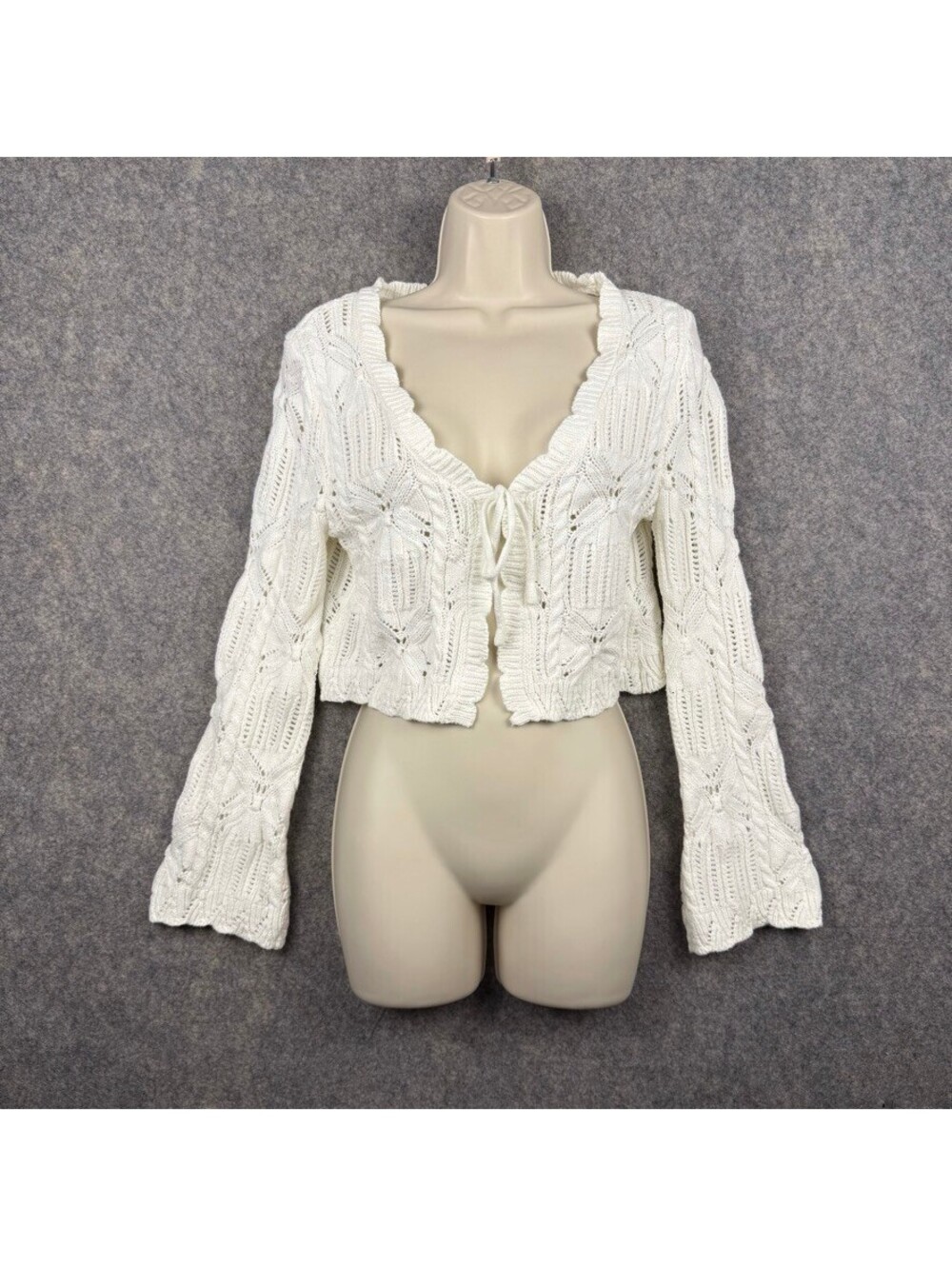 CROCHET KNIT TIE-FRONT CROPPED WHITE DAINTY CARDIGAN SIZE SM COTTAGECORE 188